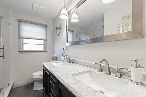 25 Winthrop Rd, Everett, MA 02149 photo 16