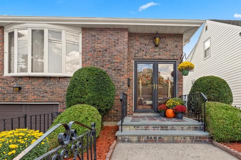 25 Winthrop Rd, Everett, MA 02149 photo 4