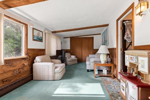 25 Winthrop Rd, Everett, MA 02149 photo 21