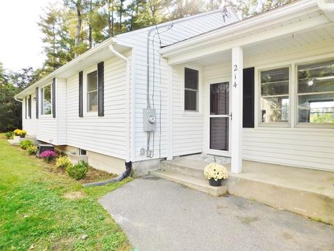 214 Hartwick St, Springfield, MA 01108 photo 2