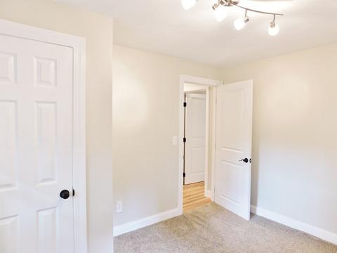 214 Hartwick St, Springfield, MA 01108 photo 15