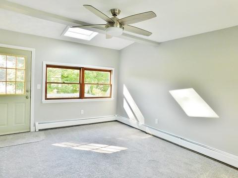 214 Hartwick St, Springfield, MA 01108 photo 3