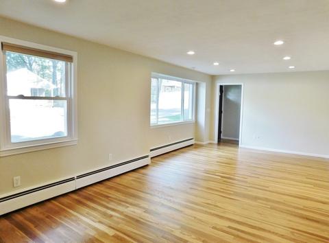 214 Hartwick St, Springfield, MA 01108 photo 8
