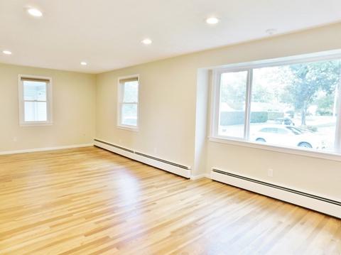 214 Hartwick St, Springfield, MA 01108 photo 7