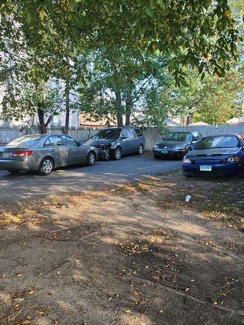 459 Armory St, Springfield, MA 01104 photo 3