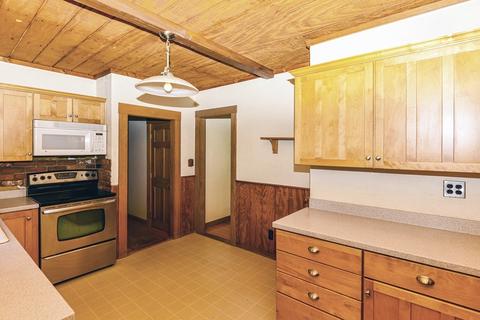 752 Ware St, Mansfield, MA 02048 photo 8