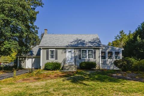 752 Ware St, Mansfield, MA 02048 photo 1