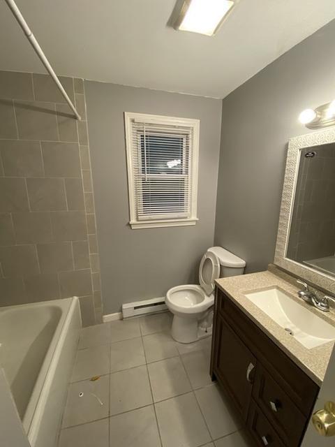 28 Aster St, Springfield, MA 01109 photo 6
