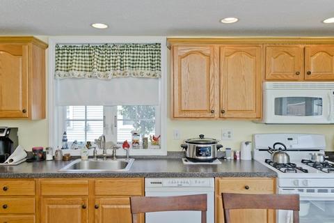 26 Lemay St, Chicopee, MA 01013 photo 11