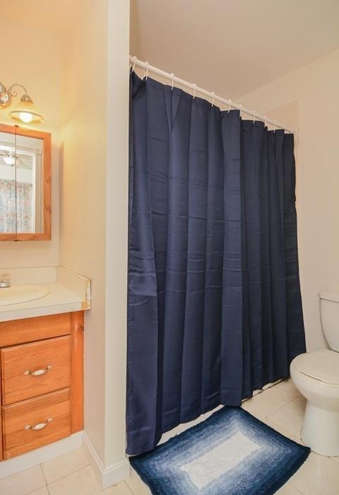 44 Maple St, Lowell, MA 01852 photo 7