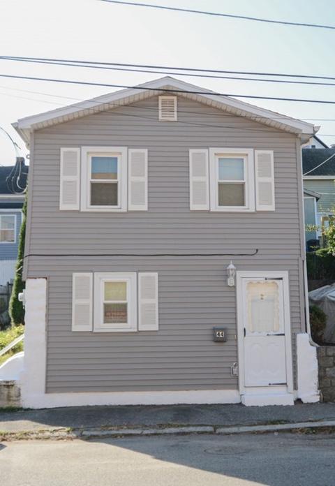 44 Maple St, Lowell, MA 01852 photo 1