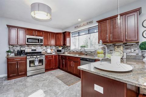 8 Makepeace, Saugus, MA 01906 photo 12