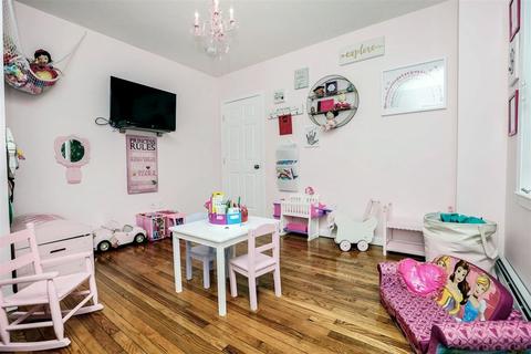 8 Makepeace, Saugus, MA 01906 photo 24