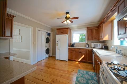 2 Huron St, Lynn, MA 01902 photo 9