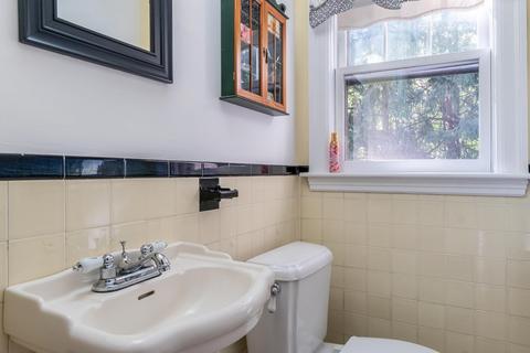 140 Harris Ave, Needham, MA 02492 photo 14