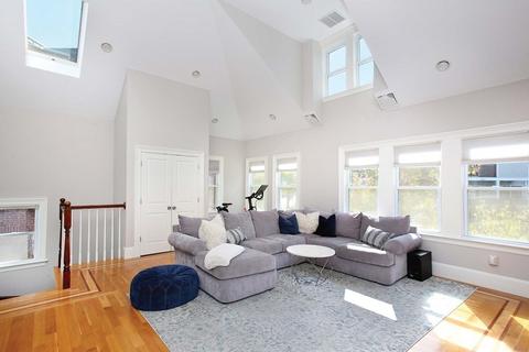 11 Atherton Rd #2, Brookline, MA 02446 photo 2