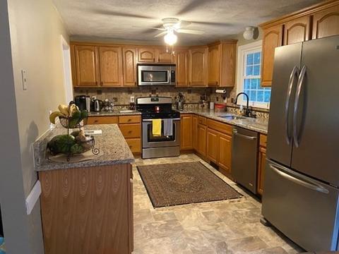 46 Ash St, Townsend, MA 01469 photo 6