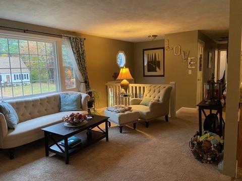 46 Ash St, Townsend, MA 01469 photo 2
