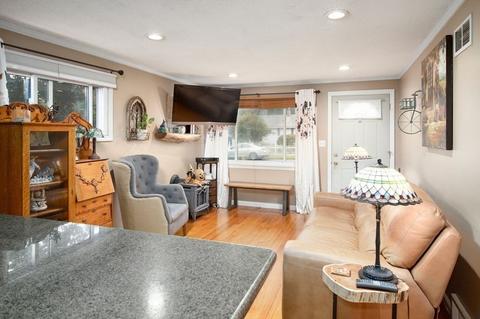 67 Steuben St, Springfield, MA 01151 photo 13