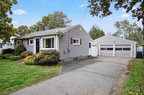 67 Steuben St, Springfield, MA 01151 photo 2