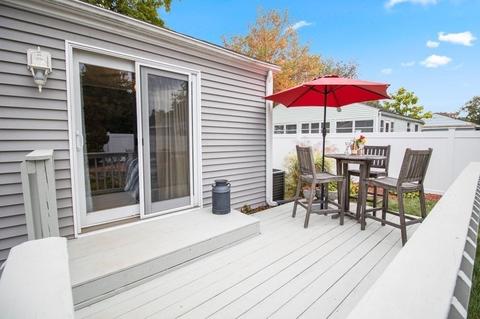 67 Steuben St, Springfield, MA 01151 photo 8