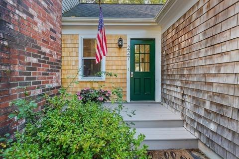 227 Eisenhower Dr, Barnstable, MA 02635 photo 4
