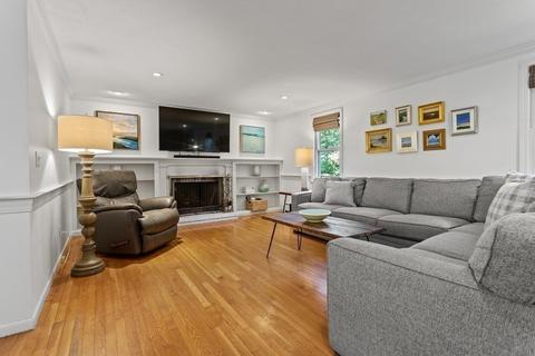 227 Eisenhower Dr, Barnstable, MA 02635 photo 7