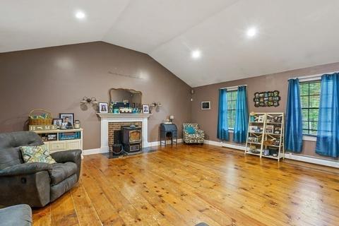 25 Sherbert Rd, Ashburnham, MA 01430 photo 21