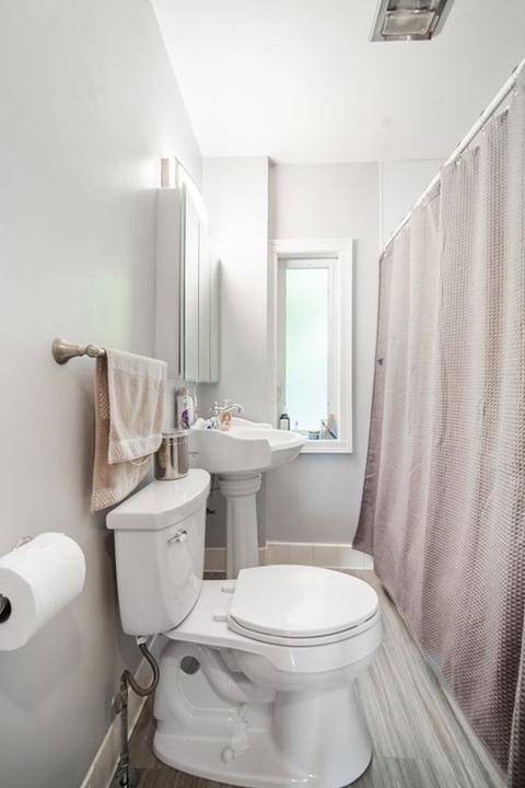 184 Harkness Ave, Springfield, MA 01118 photo 17