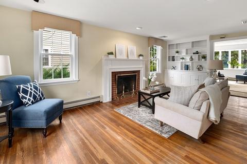 34 Morton St, Needham, MA 02494 photo 2