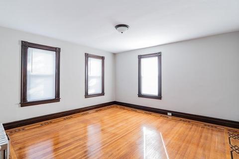 72 Mapledell St, Springfield, MA 01109 photo 9