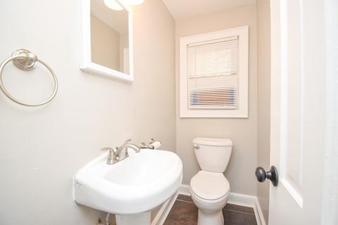 35 Mayfield St, Springfield, MA 01108 photo 9