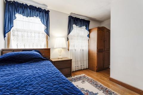 23 Arlington St, Everett, MA 02149 photo 16