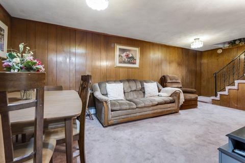 23 Arlington St, Everett, MA 02149 photo 21
