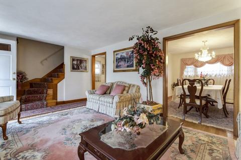 23 Arlington St, Everett, MA 02149 photo 7