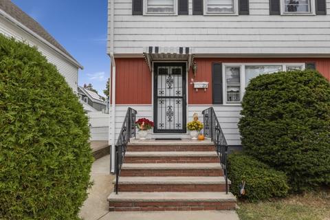 23 Arlington St, Everett, MA 02149 photo 3