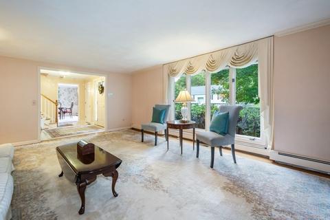 7 Scott Rd, Lexington, MA 02421 photo 5