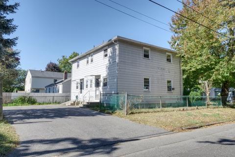 161 Oklahoma St, Springfield, MA 01104 photo 3