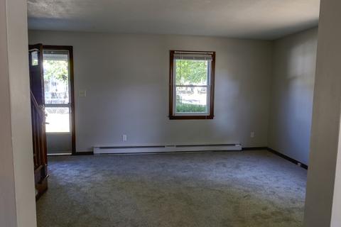 161 Oklahoma St, Springfield, MA 01104 photo 9