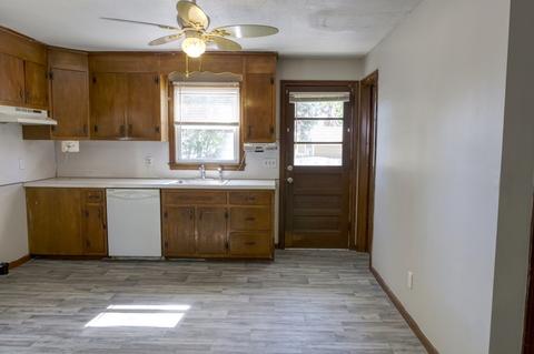161 Oklahoma St, Springfield, MA 01104 photo 7