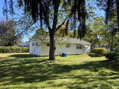 78 Wakefield St, Springfield, MA 01151 photo 2