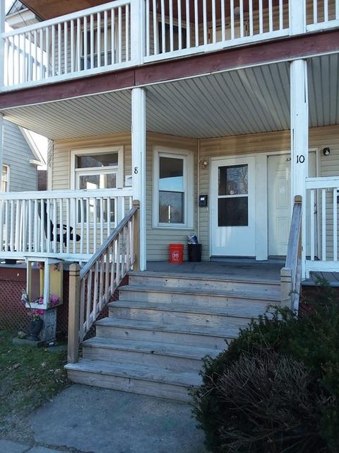 8 Wolcott St, Springfield, MA 01104 photo 1