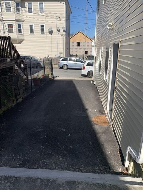 21 Tecumseh St, Fall River, MA 02721 photo 16