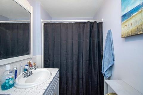 13 Baptist Ave, Chicopee, MA 01013 photo 15