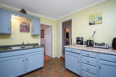 13 Baptist Ave, Chicopee, MA 01013 photo 10