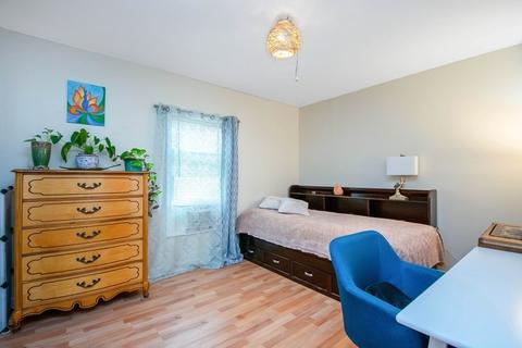 13 Baptist Ave, Chicopee, MA 01013 photo 27