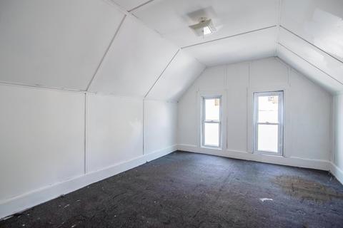 15 Muzzy St, Chicopee, MA 01020 photo 40