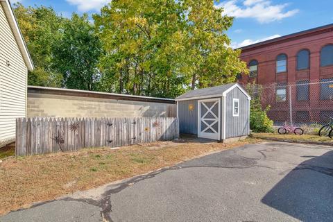 15 Muzzy St, Chicopee, MA 01020 photo 9