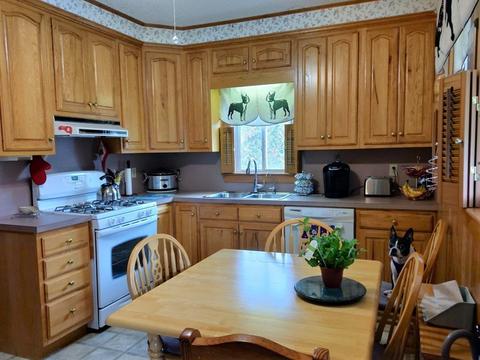 59 Elm Ave, Fairhaven, MA 02719 photo 3