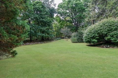 121 Haven St, Dedham, MA 02026 photo 22